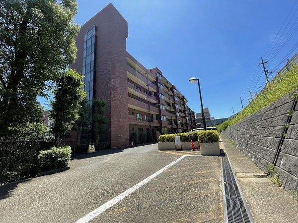 クリエール藤が丘 A館 外観 クリエール藤が丘 A館 外観