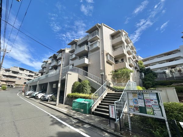 コートヒルズ青葉台 C棟 外観 コートヒルズ青葉台 C棟 外観