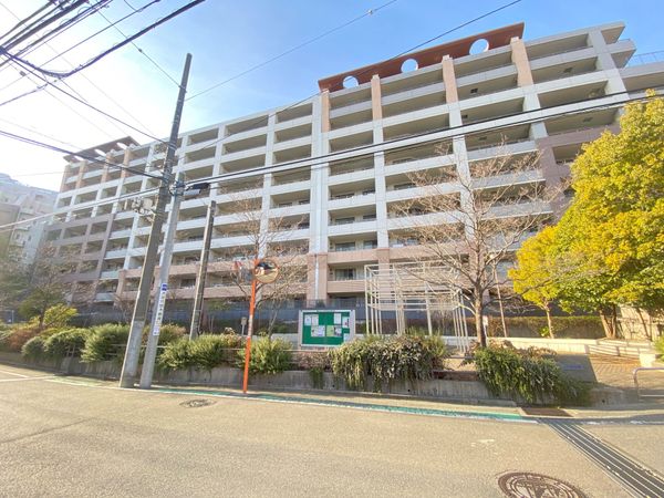 ソルジェガーデン アプローズコート 外観