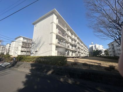 田園青葉台住宅団地 14号棟 外観
