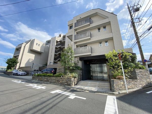 クリオ青葉台 外観