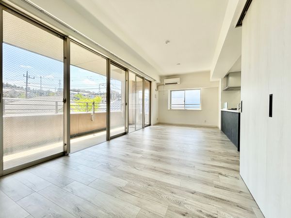 藤和シティホームズ青葉松風台 壱番館 リビング 藤和シティホームズ青葉松風台 壱番館 リビング