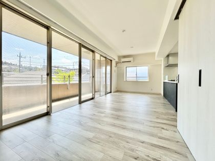 藤和シティホームズ青葉松風台 壱番館 リビング