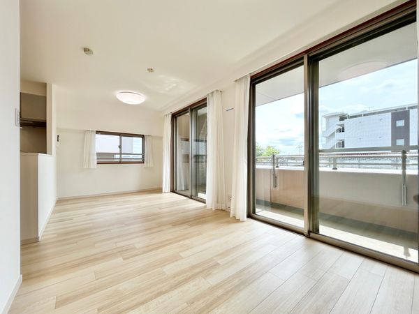 メディウス藤が丘 リビング