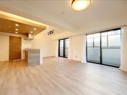 メディウス青葉台 リビング