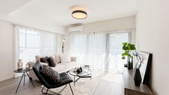 メディウス青葉台 リビング