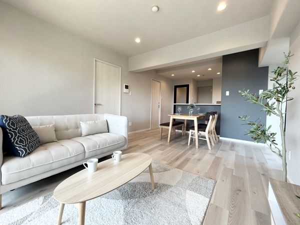 サーパス青葉台 リビング