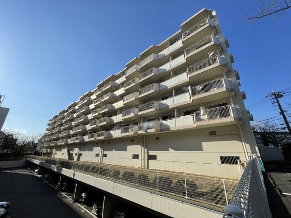 ドルフ青葉台 3号棟 外観