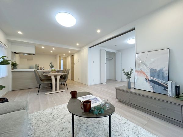 ドルフ青葉台 3号棟 リビング