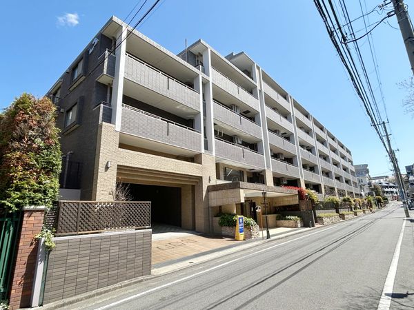 グランヴェルビュ青葉台 外観 グランヴェルビュ青葉台 外観