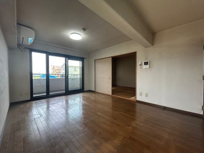 サーパス青葉台 リビング サーパス青葉台 リビング