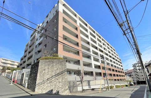 グランソルシオン藤が丘 外観