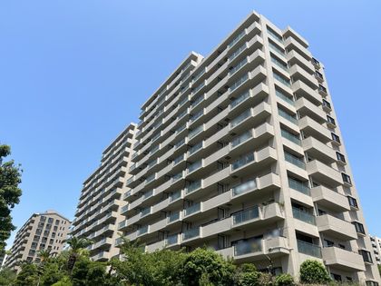 シティ能見台いこいの街 C棟 外観
