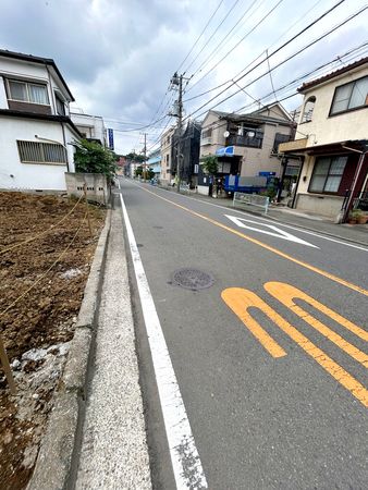 神奈川区西寺尾3丁目(土地) 前面道路含む外観