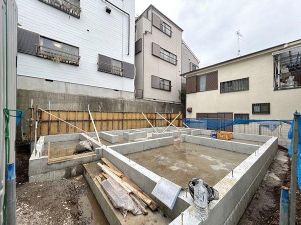 神奈川区西寺尾4丁目(新築戸建) 外観