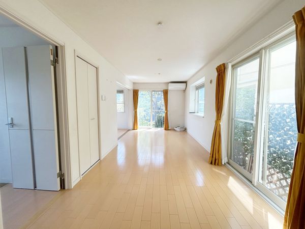 神奈川区松見町3丁目(戸建) リビング