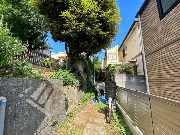 現地外観（令和7年6月撮影）