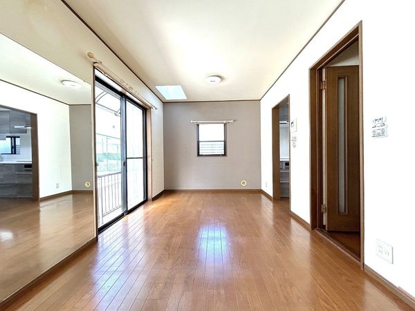 鶴見区駒岡4丁目(戸建) リビング