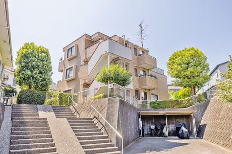 バームハイツ菊名 六番館 外観