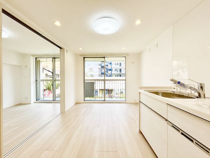 大倉山第二コーポラス C棟 リビング