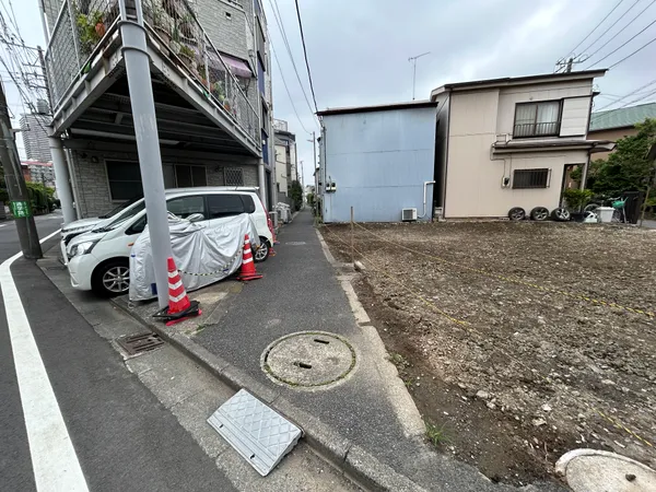 前面道路（北側）