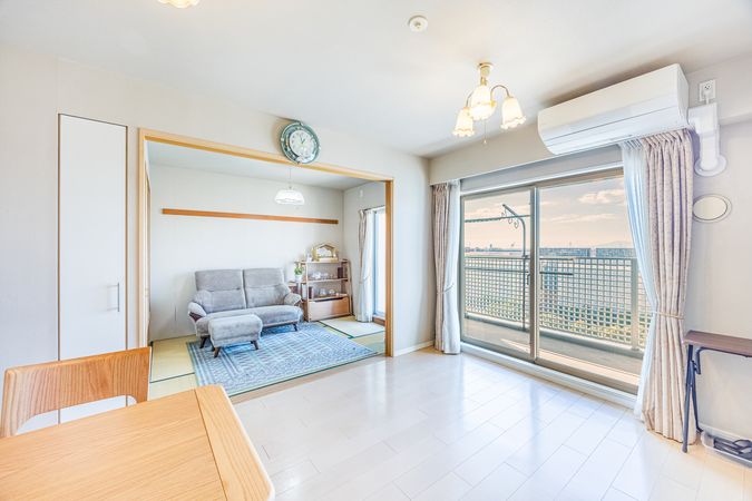 ザ・ミレナリータワーズ リビング ザ・ミレナリータワーズ リビング