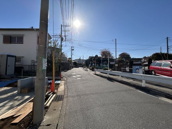 西野川2丁目 新築戸建 A号棟 前面道路含む外観