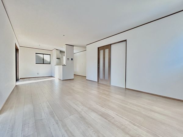 南野川1丁目 新築戸建 B号棟 リビング