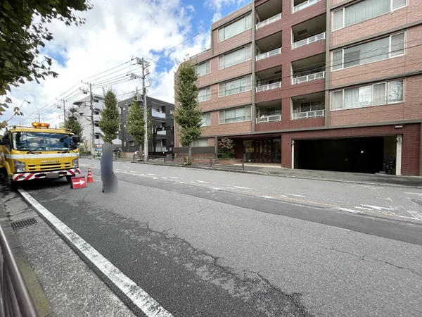 外観含む前面道路