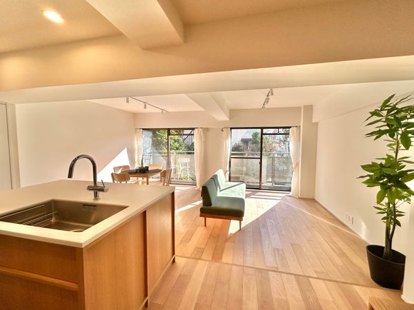 ニューウェルテラス宮前平 B棟 リビング ニューウェルテラス宮前平 B棟 リビング