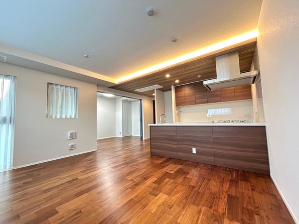 バースシティ・ザ・マーク鷺沼 リビング バースシティ・ザ・マーク鷺沼 リビング