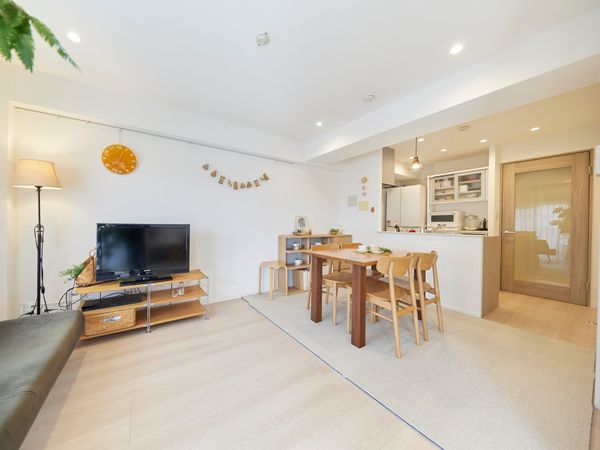 第2ウインザーハイム鷺沼 リビング リビング