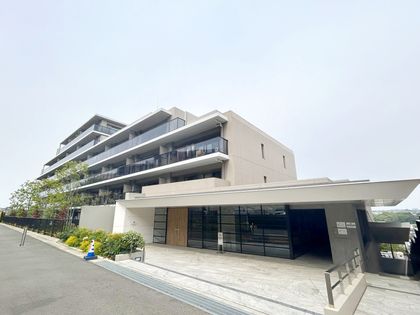 ローレルコート鷺沼 外観