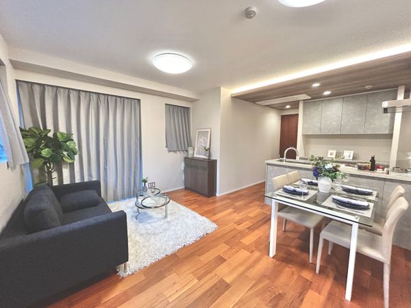 バースシティ・ザ・マーク鷺沼 リビング バースシティ・ザ・マーク鷺沼 リビング