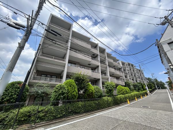 ファーレ鷺沼 外観