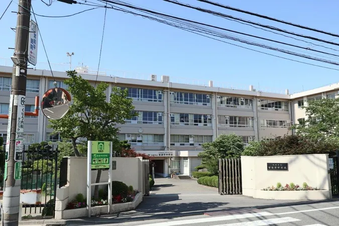 徒歩22分。