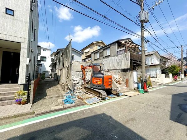 現地・解体中　2025年4月撮影