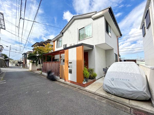 港北区新吉田東1丁目(戸建) 前面道路含む外観 前面道路含む外観