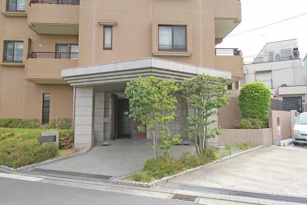 コスモ・サンディックレジデンス大倉山 エントランス エントランス