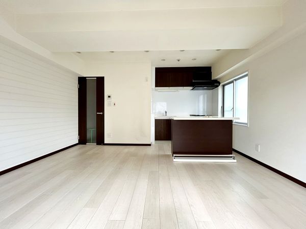 シャトレ大倉山 リビング シャトレ大倉山 リビング