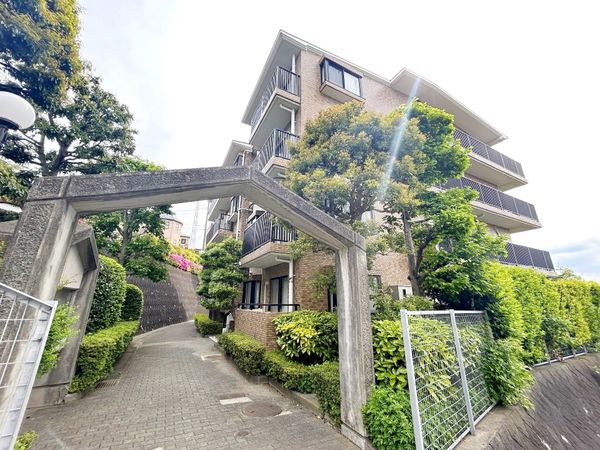 綱島富士見台パークホームズ E棟 外観