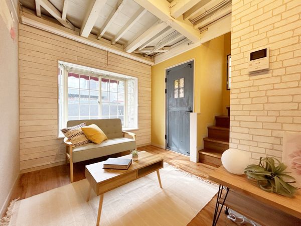 上用賀4丁目戸建 リビング