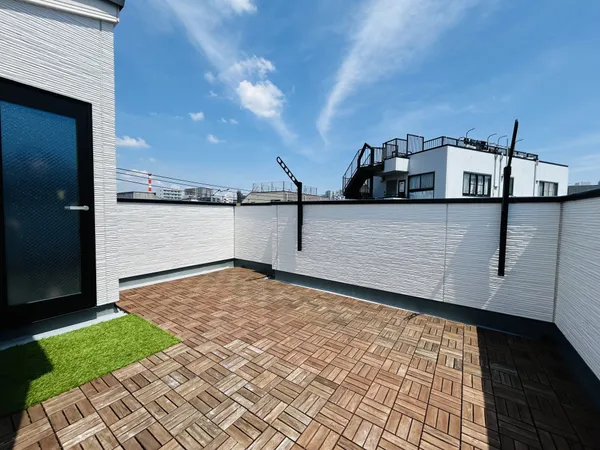 屋上ルーフバルコニー