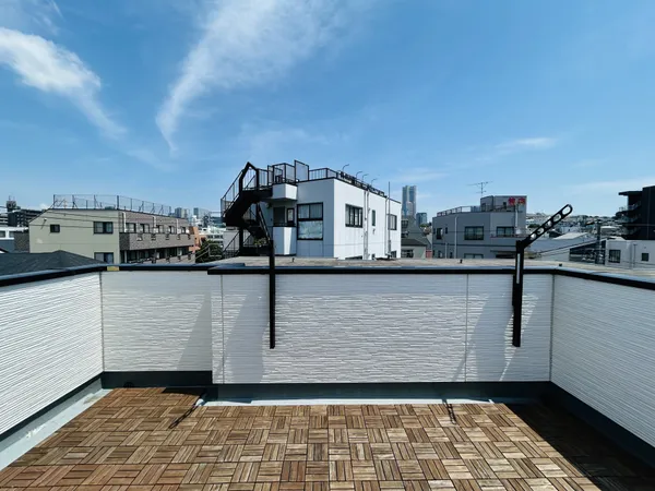 屋上ルーフバルコニー