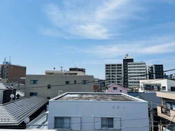 屋上ルーフバルコニー（東側撮影）