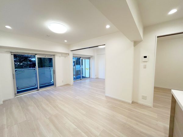 パシフィック馬事公苑前 2号棟 リビング パシフィック馬事公苑前 2号棟 リビング