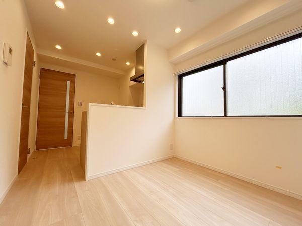 パレドール上用賀 リビング