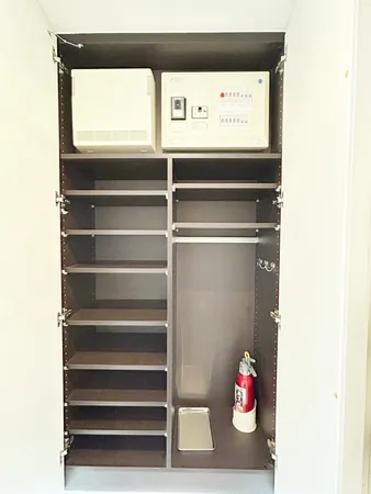 シューズボックス