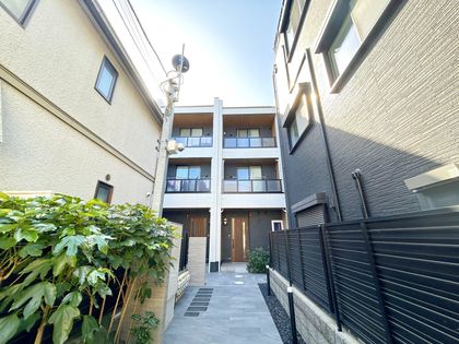 リムテラスアルファ用賀 外観