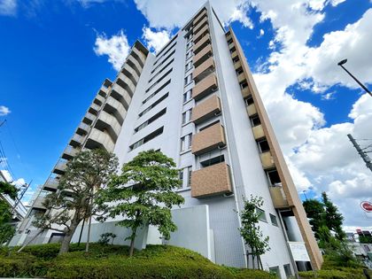 ライオンズスクエア用賀 外観